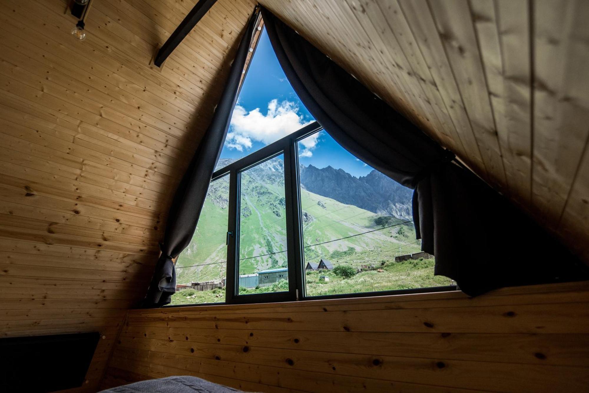 Kazbegi Hills Cottages Stepantsminda Exterior foto